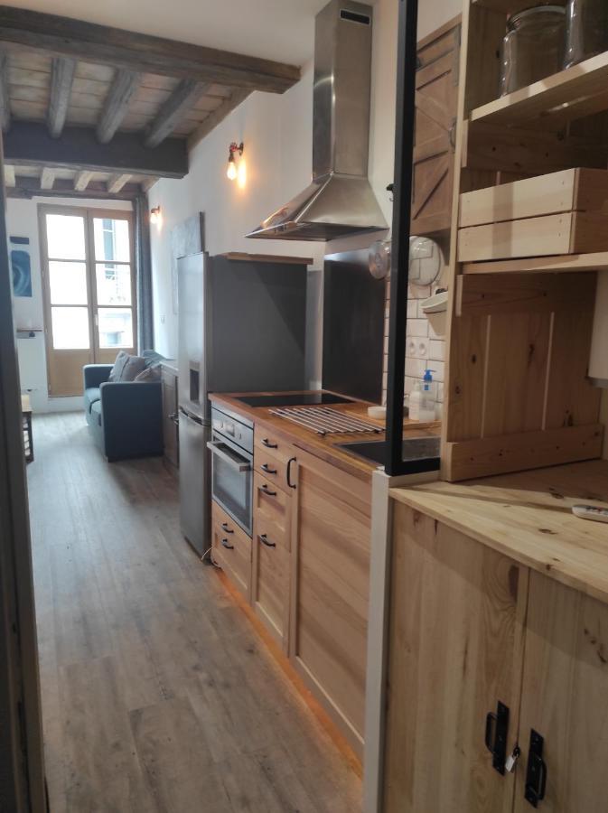 Carre Des Halles Centre Historique Apartment Байон Екстериор снимка